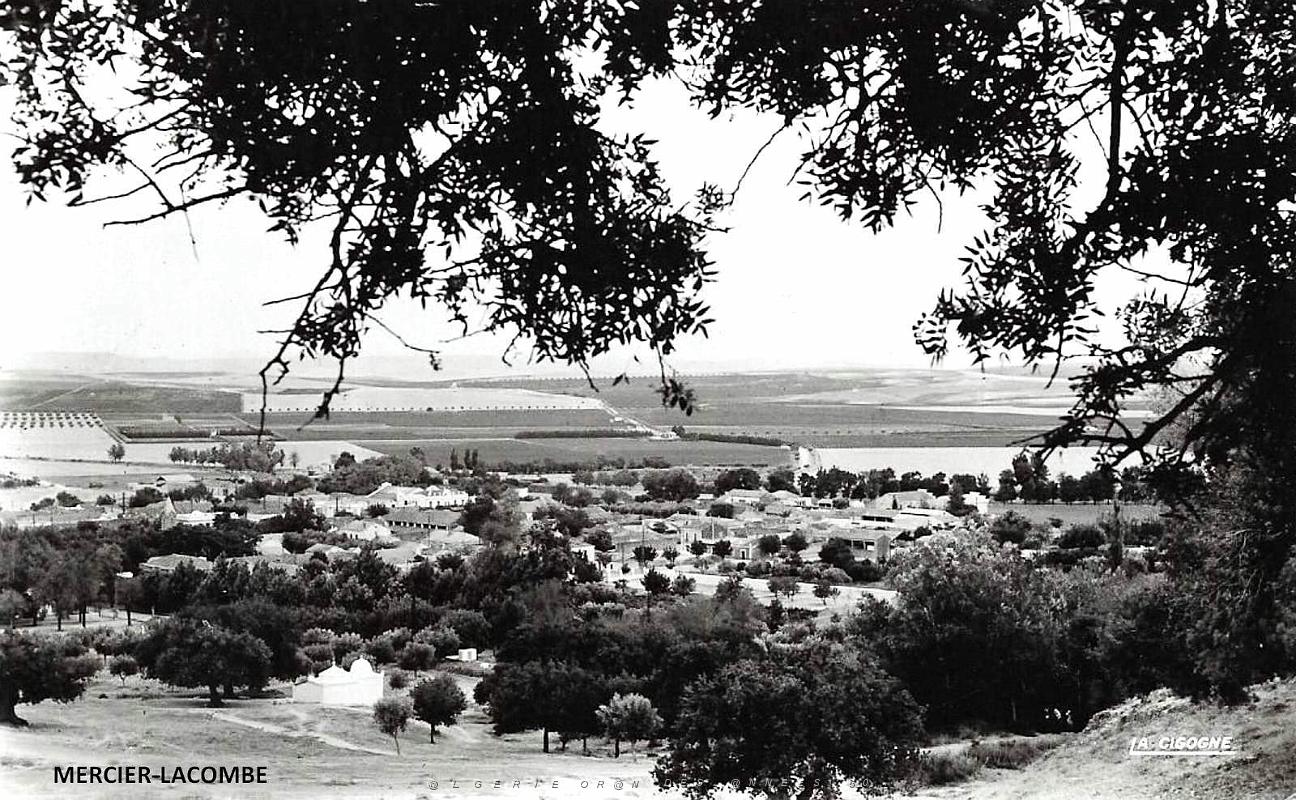 Mercier-Lacombe vue aerienne.jpg